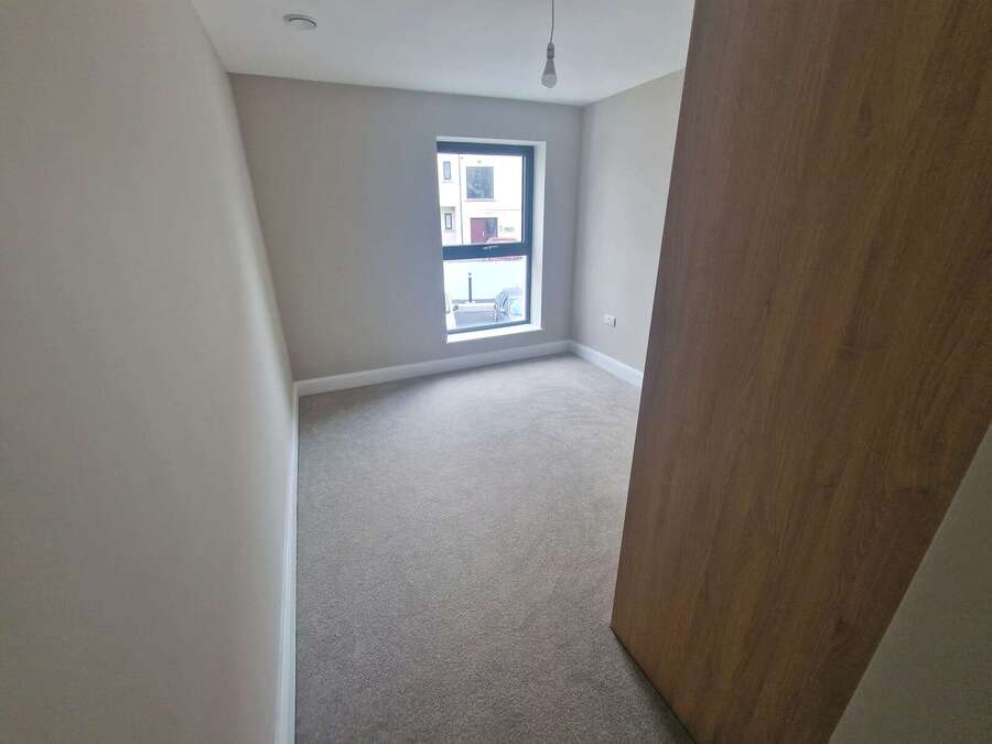 Apt 8 The Rock