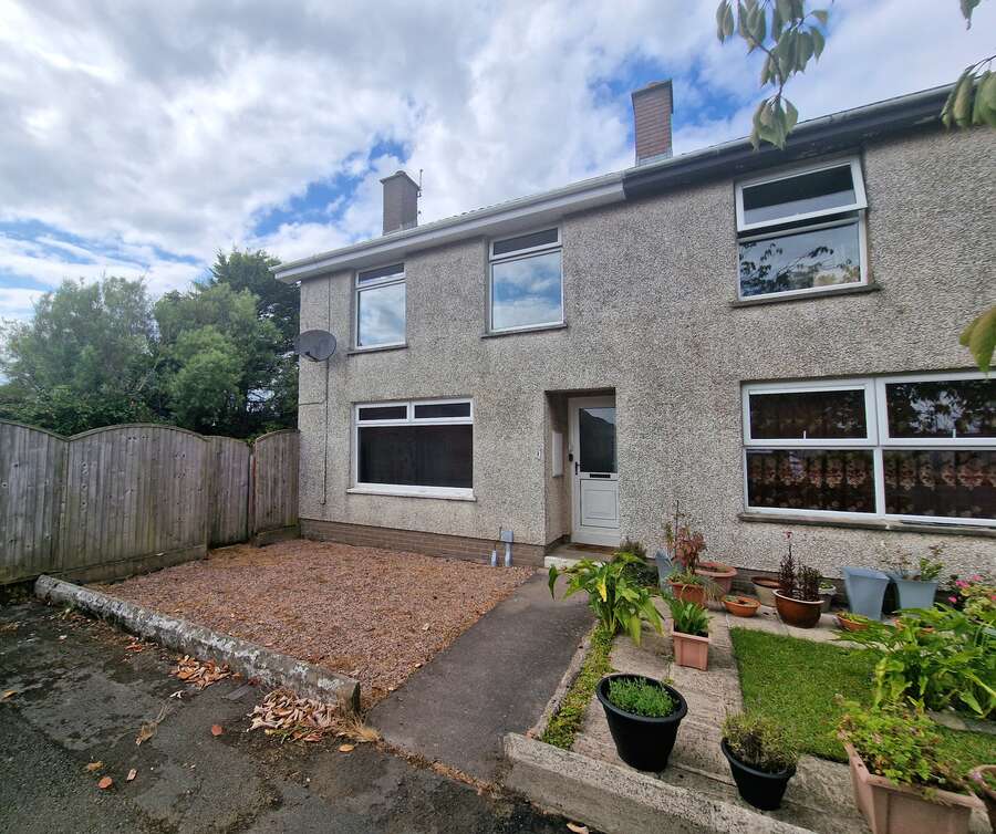 9 Meadow Park