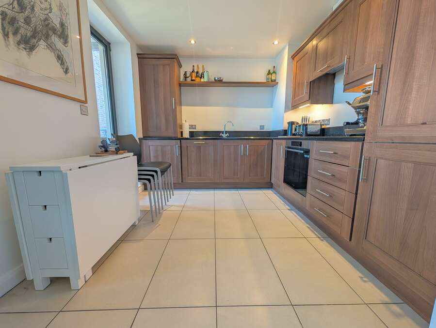 Apt 5 Pottingers Quay