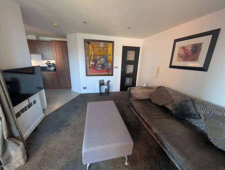 Apt 5 Pottingers Quay