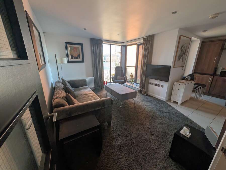 Apt 5 Pottingers Quay