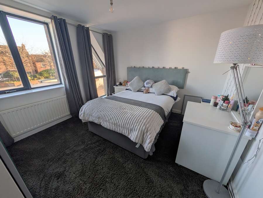 Apt 5 Pottingers Quay