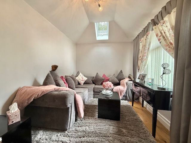 135 Woodbrook 135 Woodbrook