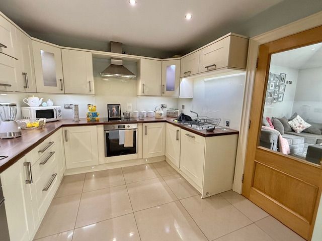 135 Woodbrook 135 Woodbrook