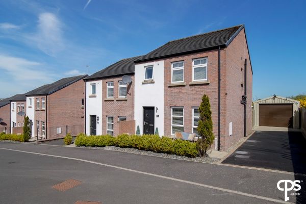 22 Ashbrook Court
