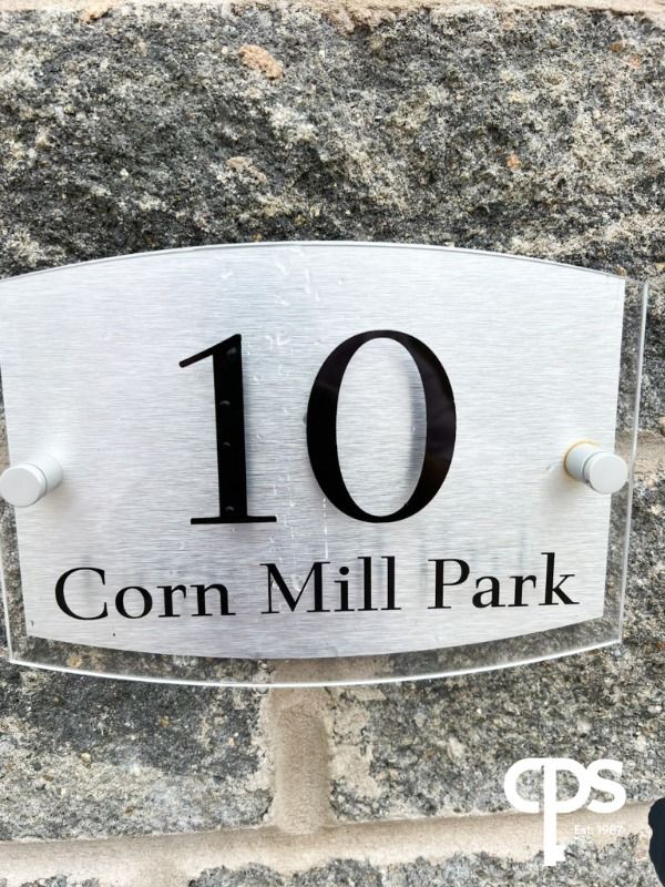 10 Corn Mill  Park