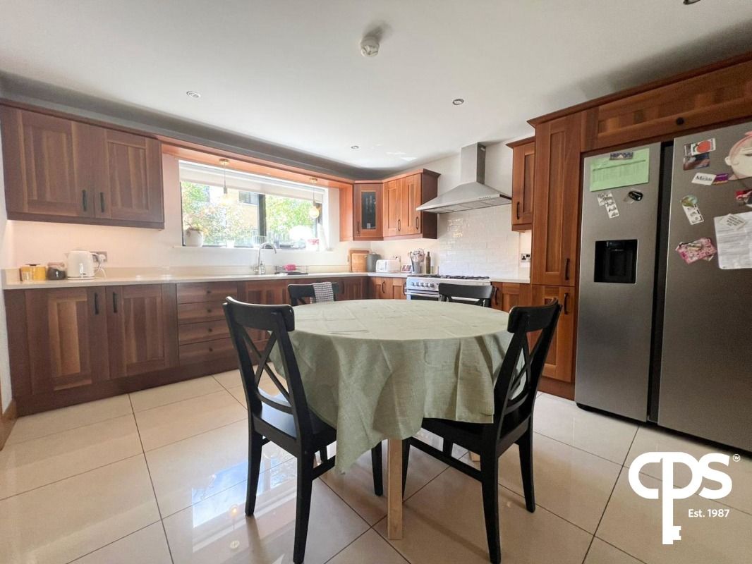 19 Bayview Gardens