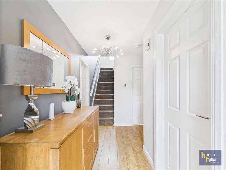 112 Forest Hills
