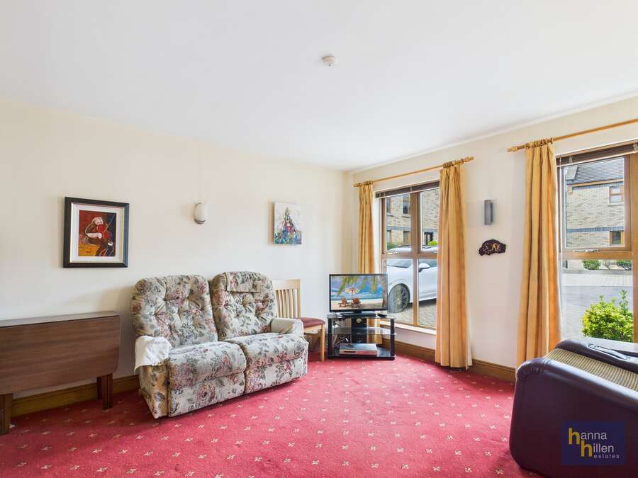 9 Malinmore Mews