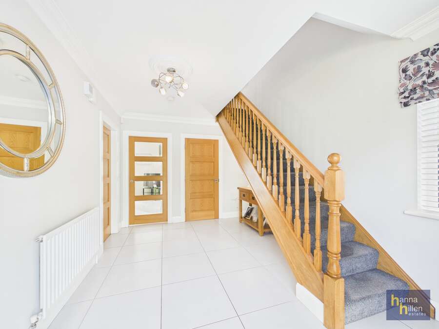 12 Carrickbracken Close