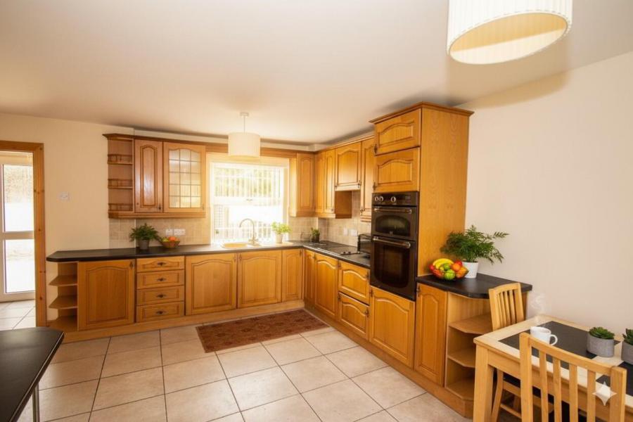 82 Castleview Park