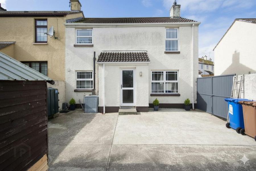 82 Castleview Park