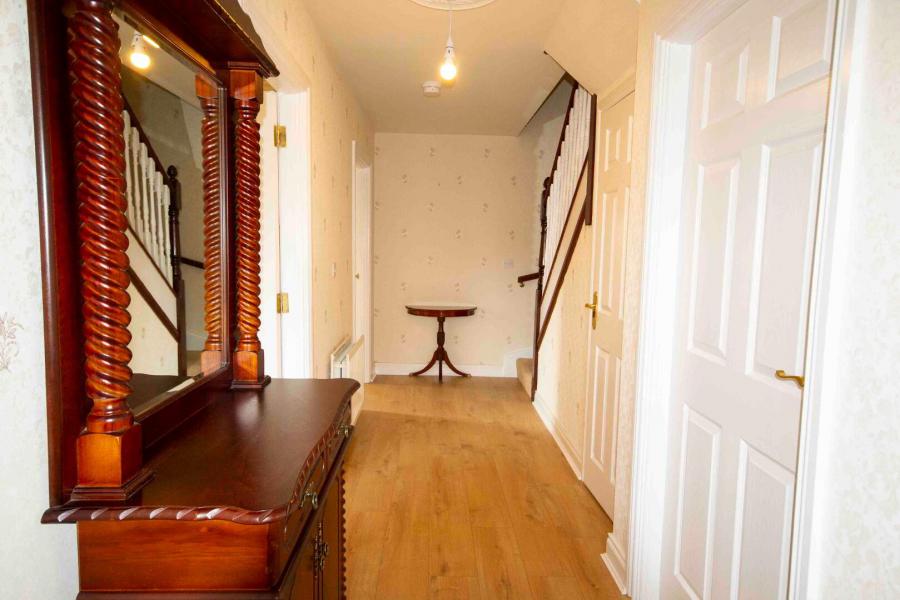 9 Pinefield Mews
