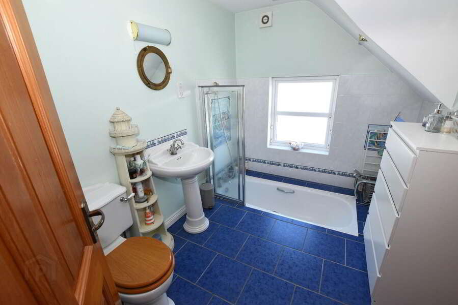 22 Shore Road