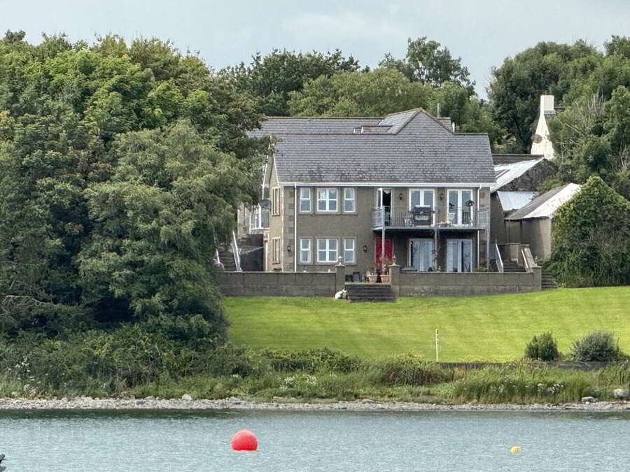 22 Shore Road
