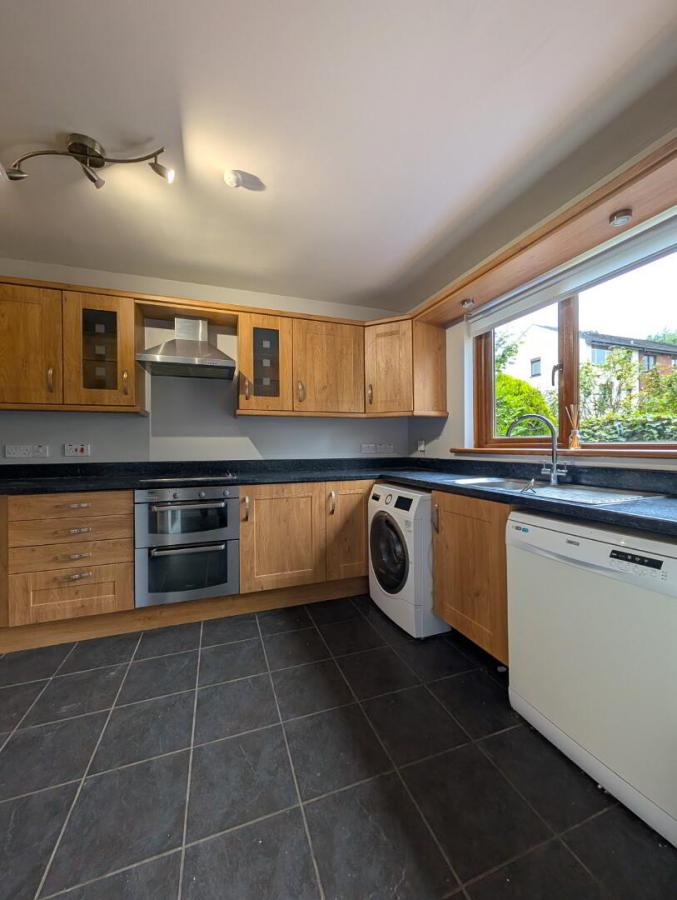21 Upper Malone Park