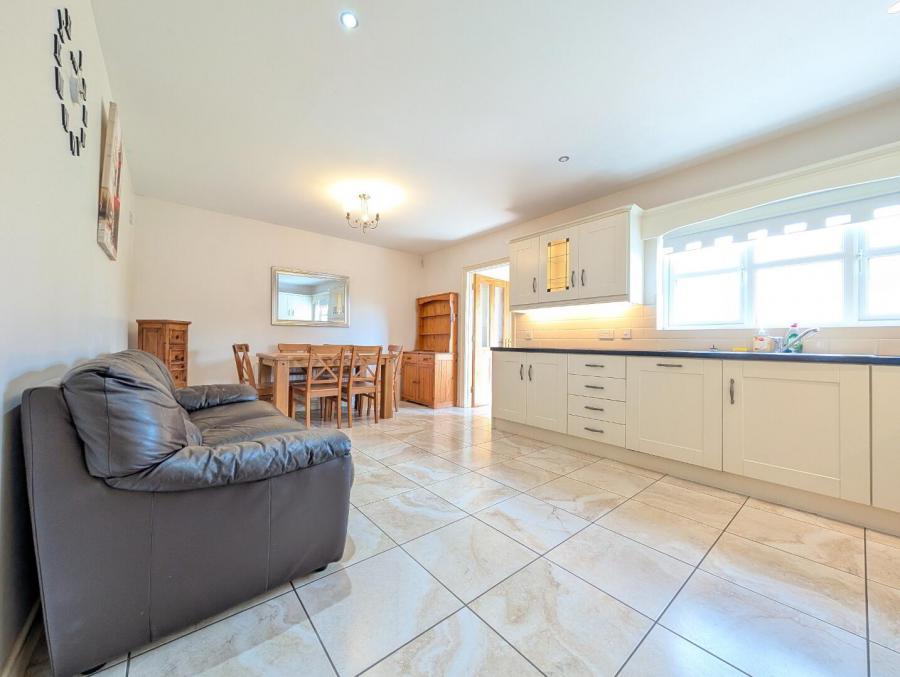 45 Old Railway Close