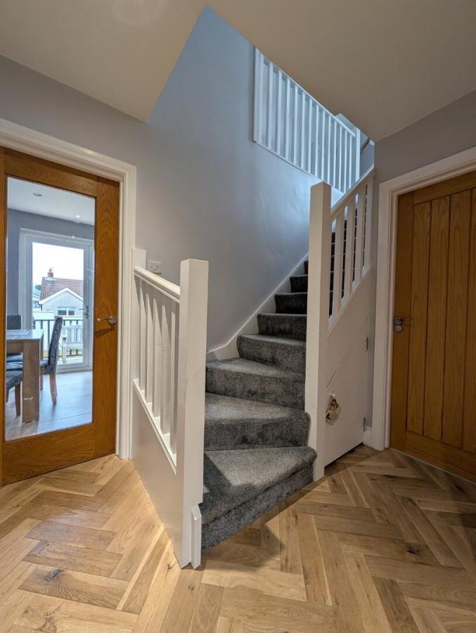 13 Sunningdale Park