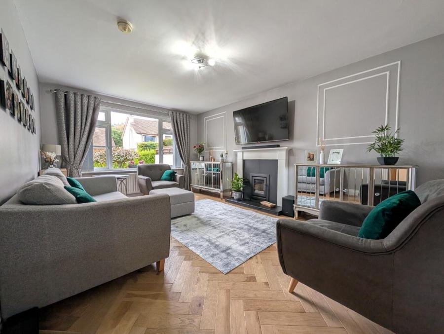 13 Sunningdale Park