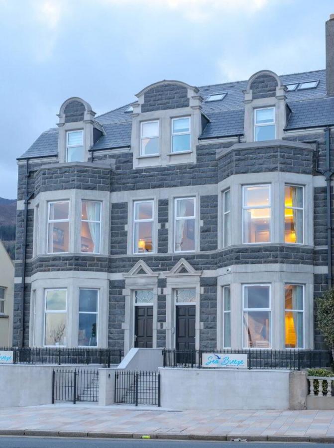 6, 111 Central Promenade