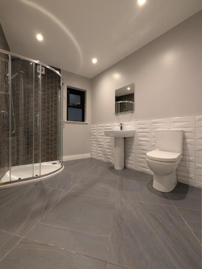 1, 77 South Promenade