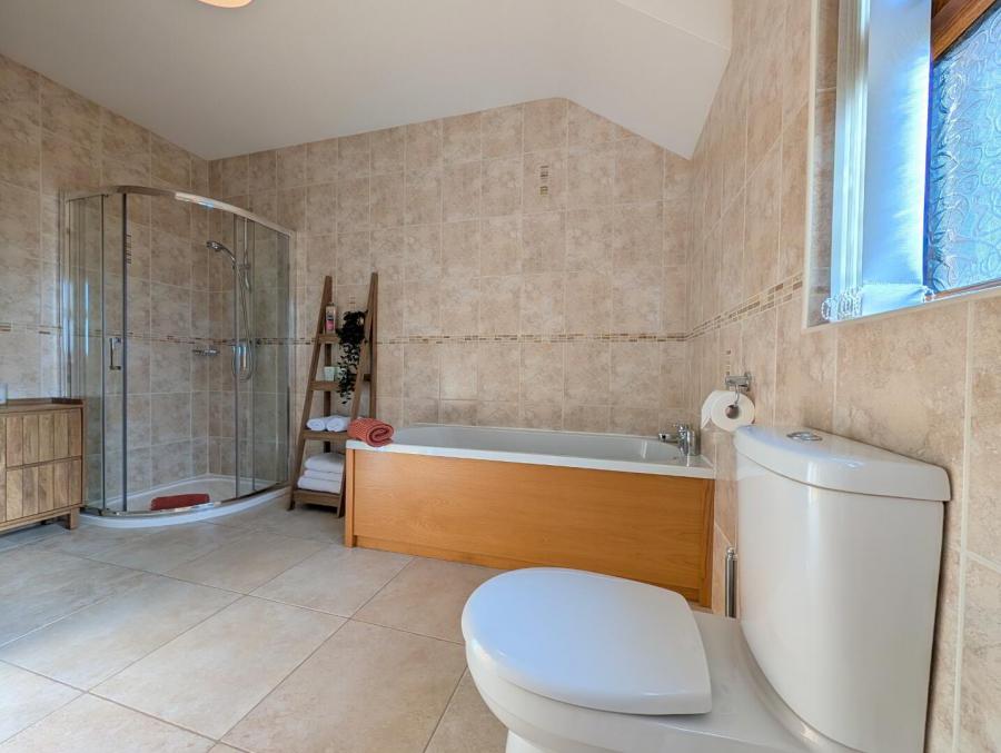 Mourne Country House, 32 Dougans Road