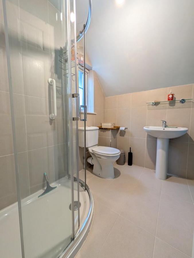 21 Kenway Drive