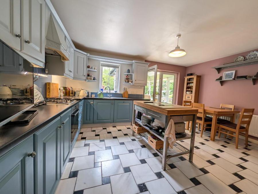21 Kenway Drive