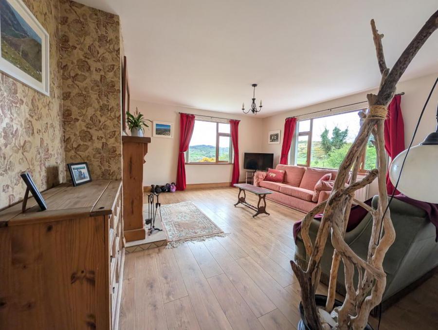 1 Ardglass Road