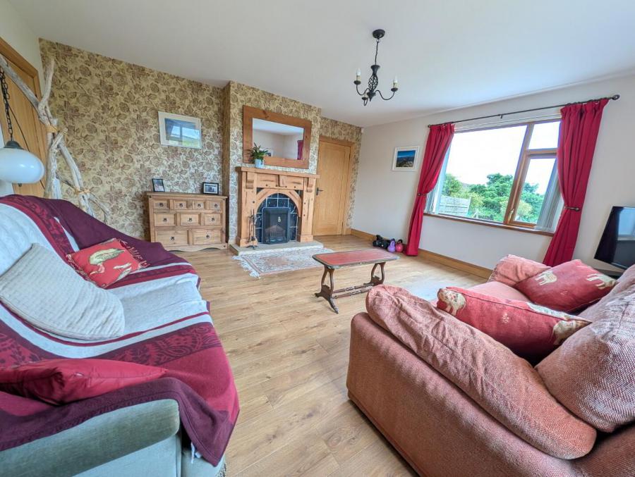 1 Ardglass Road