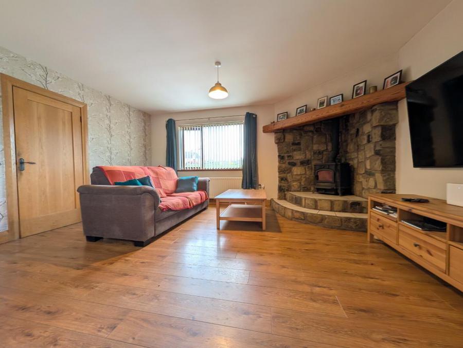 1 Ardglass Road