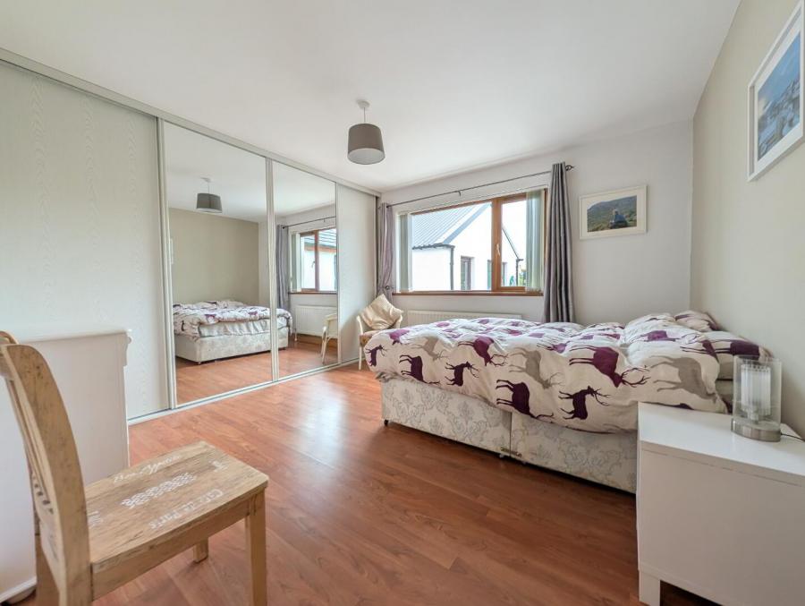 1 Ardglass Road