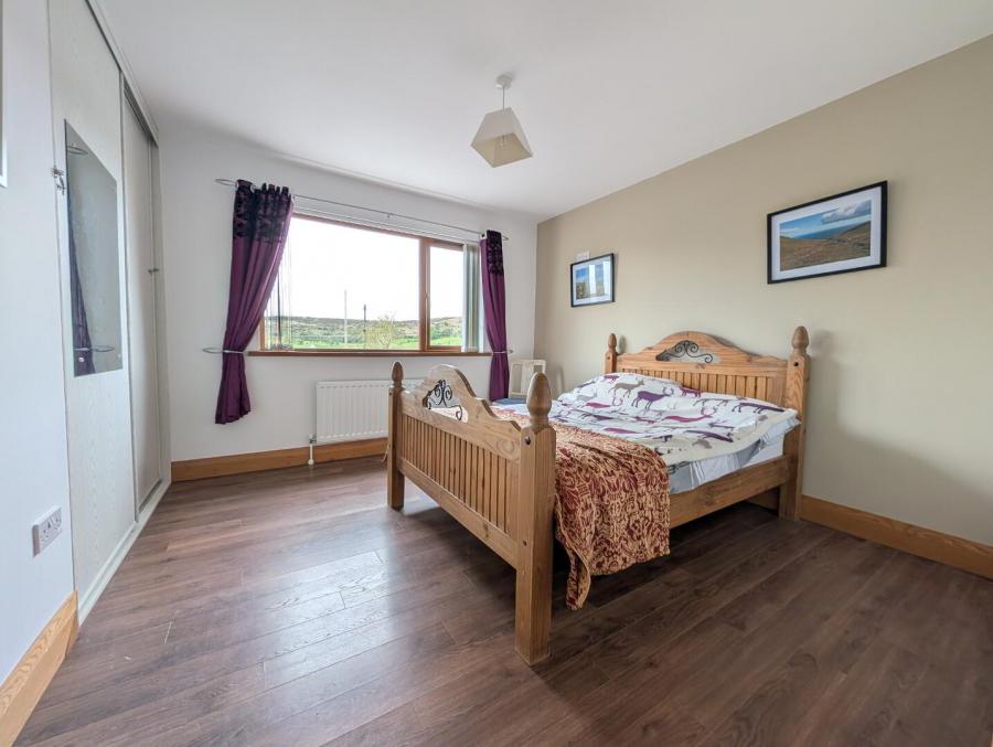1 Ardglass Road