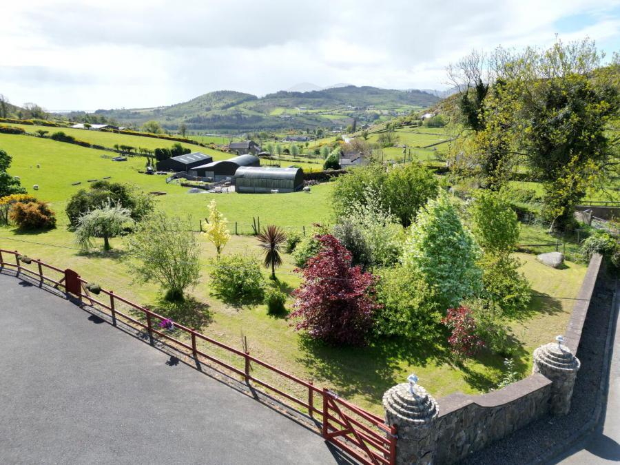 1 Ardglass Road