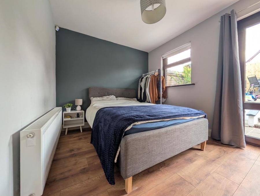 14 Dundrinne Rise