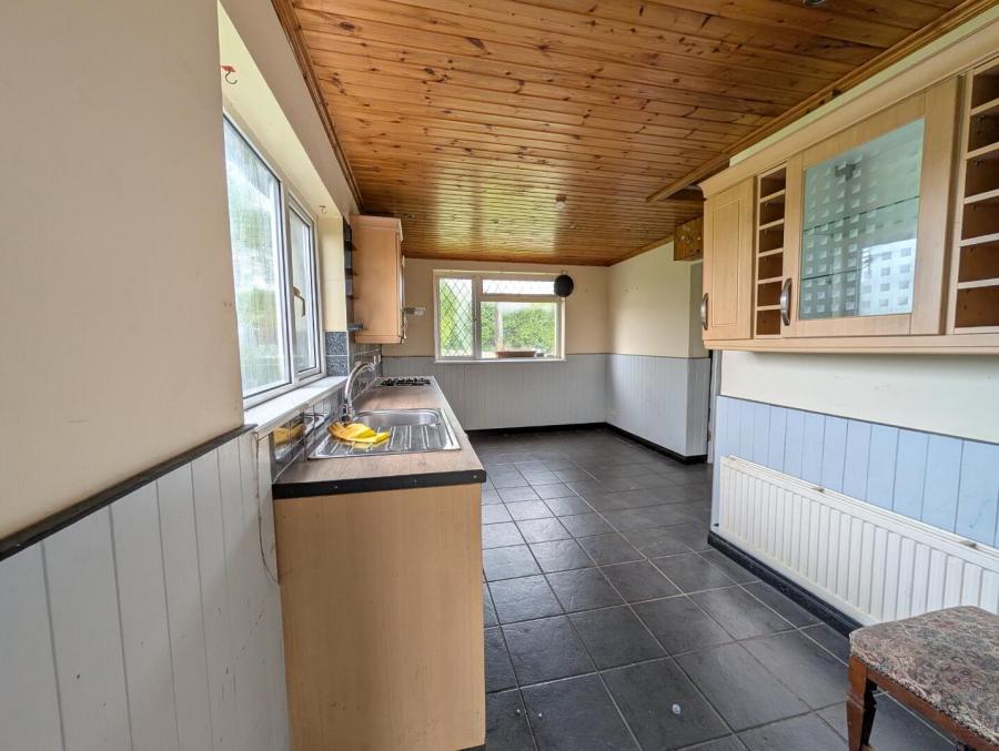 24 Edendarriff Road