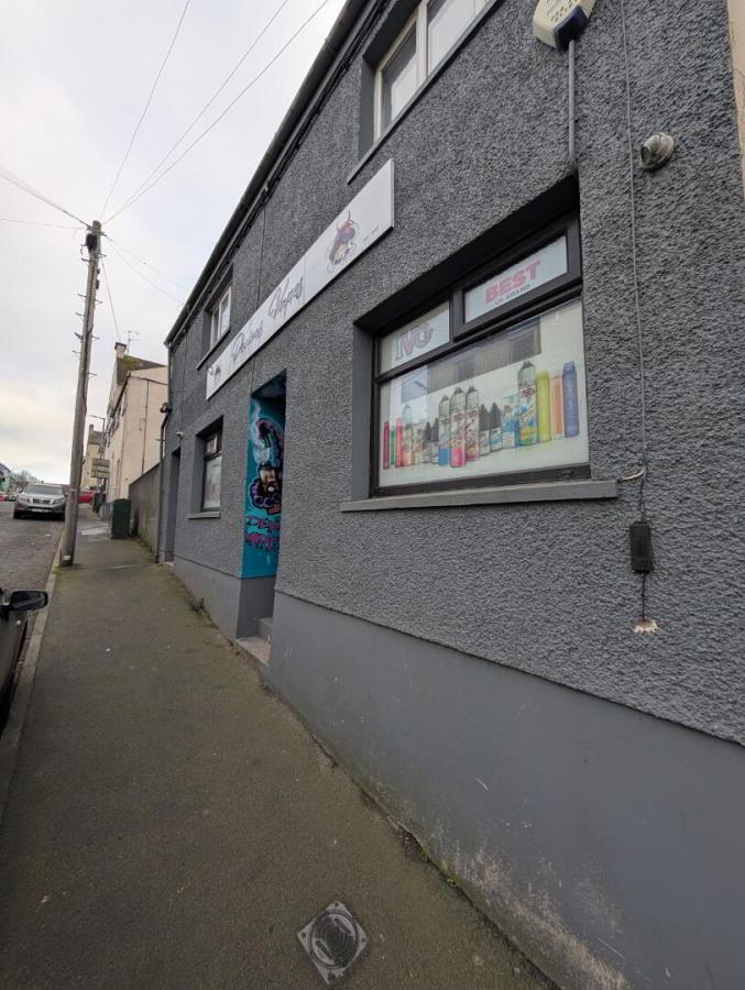 B, 2 Newry Street