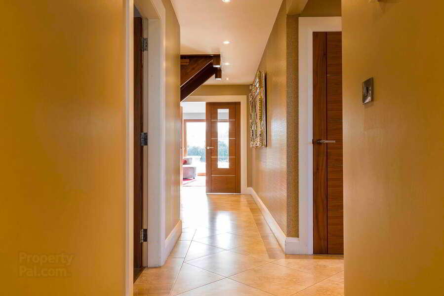 8 Carrogs Lane 8 Carrogs Lane