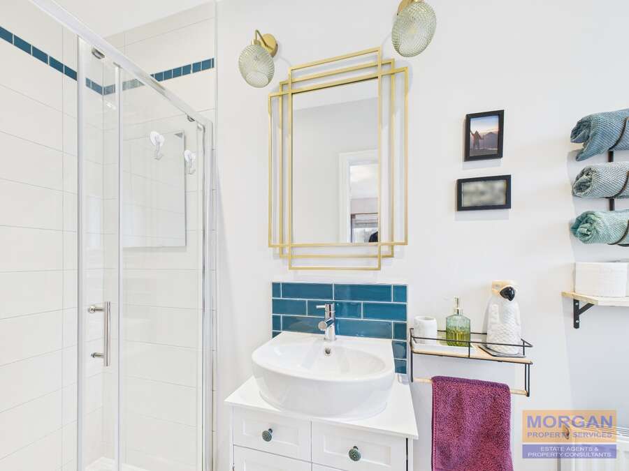 30 Hillcrest Heights