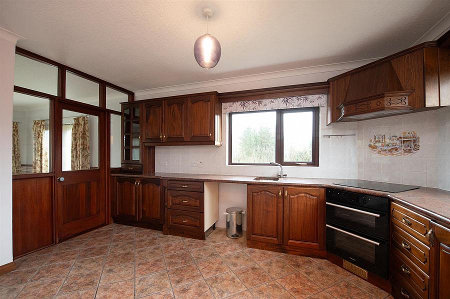 18 Legananny Hall Road