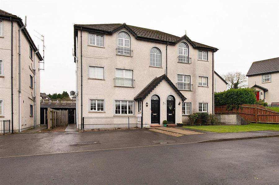 5 Daisy Hill Court