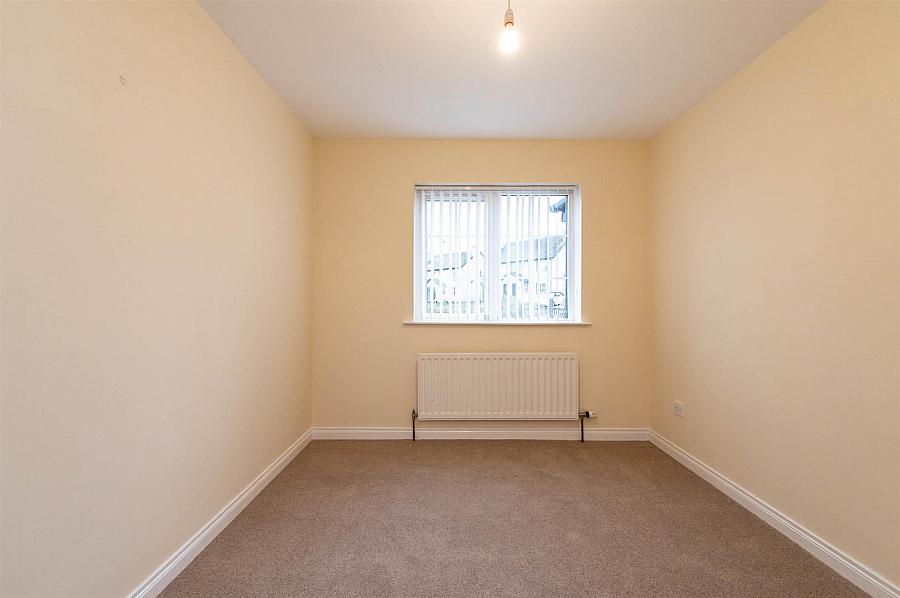 5 Daisy Hill Court