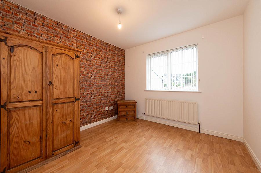 5 Daisy Hill Court