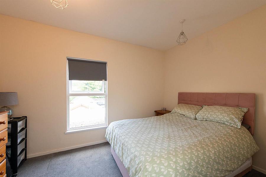 2 Hockley Terrace