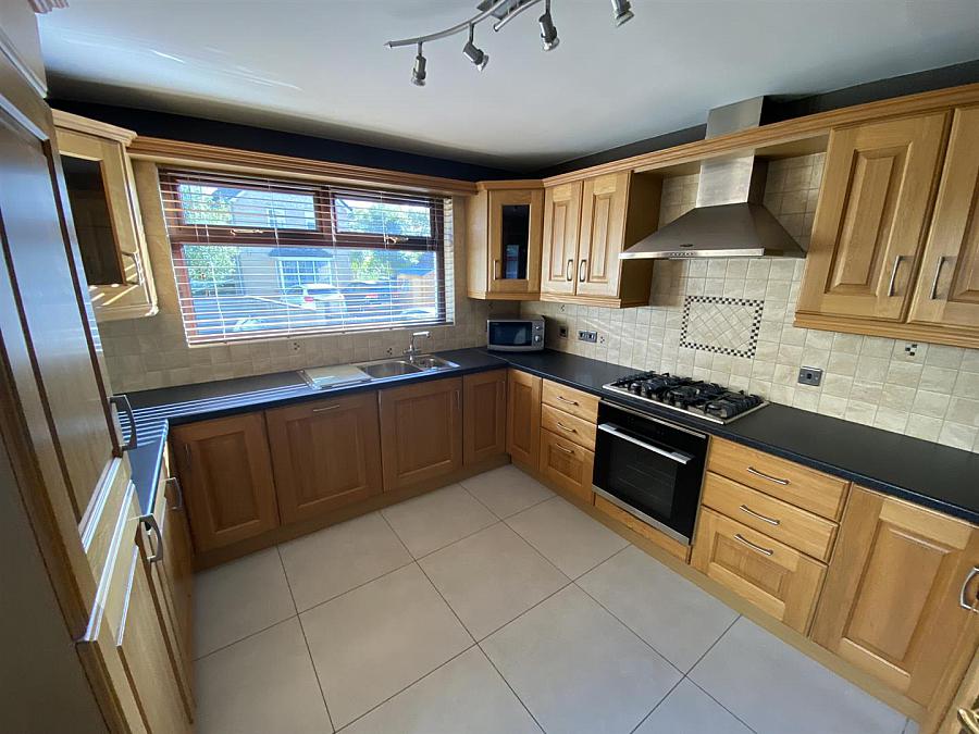 10-12 Dromore Street