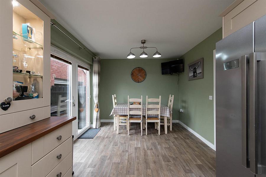 2 Iveagh Avenue