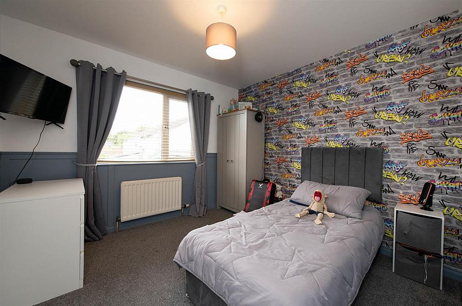 2 Iveagh Avenue