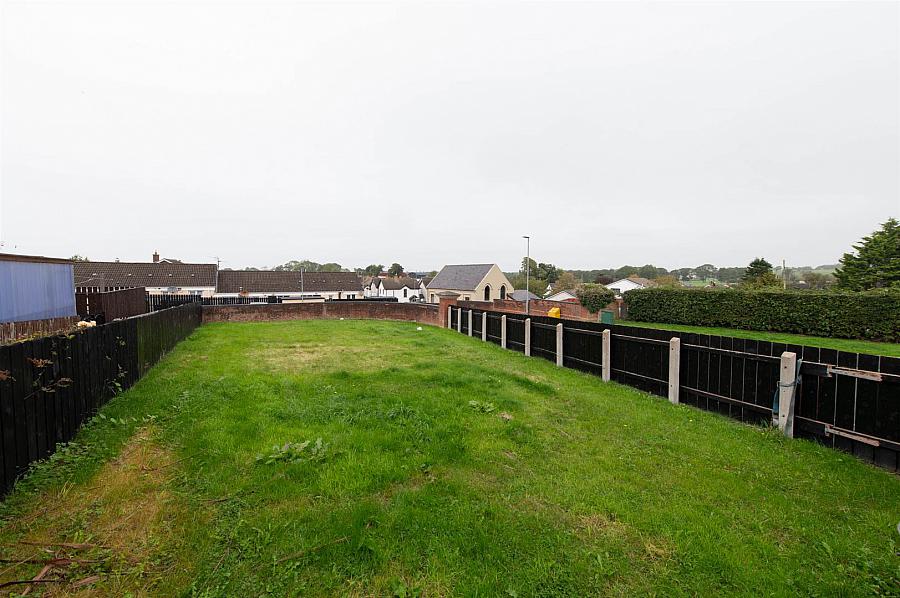 2 Iveagh Avenue