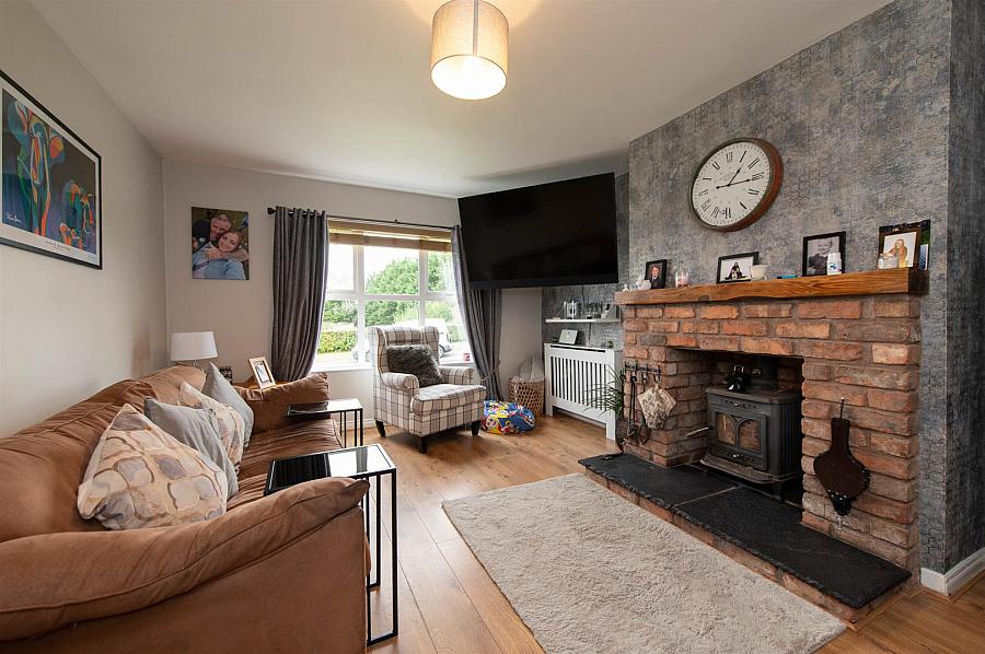 2 Iveagh Avenue