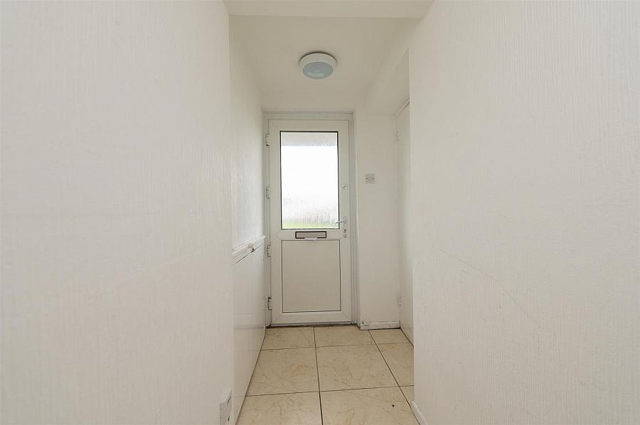 5b Leamount Park